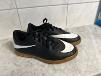 Nike Kinder Fußballschuhe 35 Hessen - Aßlar Vorschau