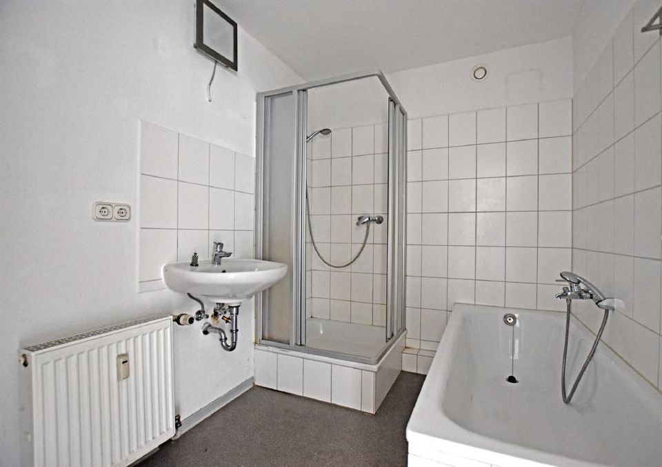 Ideal für Wohngemeinschaft: 3-Zimmer-Wohnung mitten in der Kasseler City am Spohrplatz in Kassel