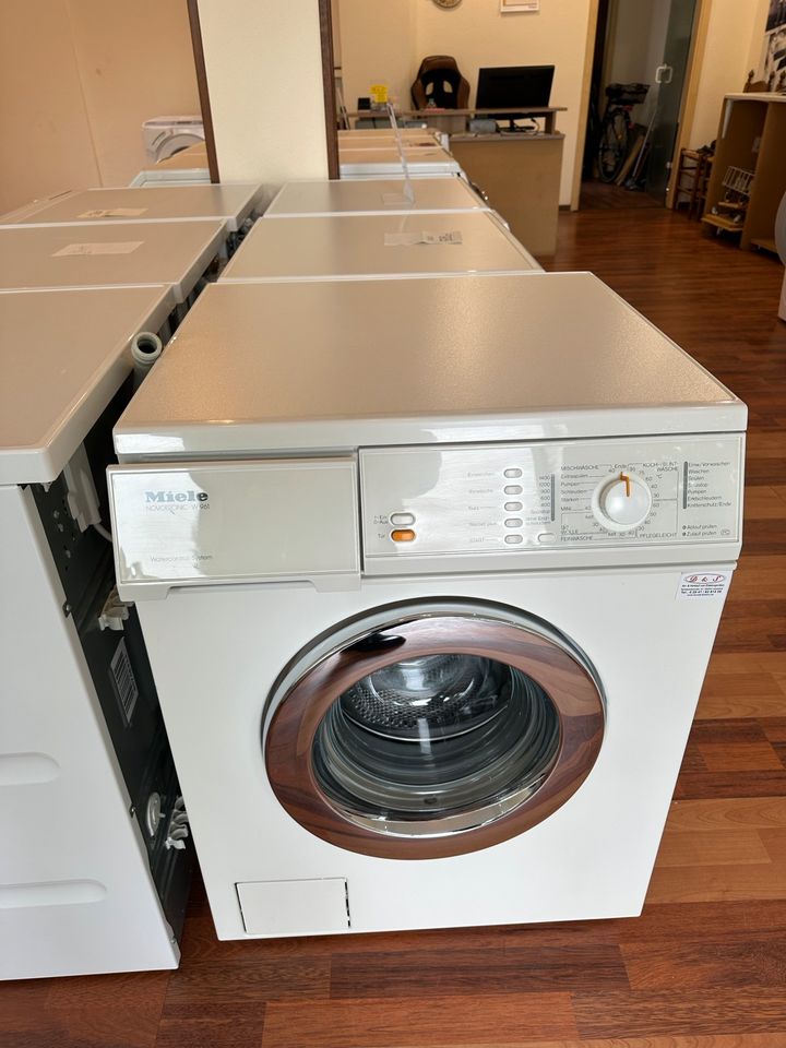 Waschmaschine Miele W961 12 Monate Garantie in Lippstadt