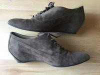 Lloyd Wildleder Wedges / Halbschuhe mit Keilabsatz - Größe 38 Brandenburg - Falkensee Vorschau