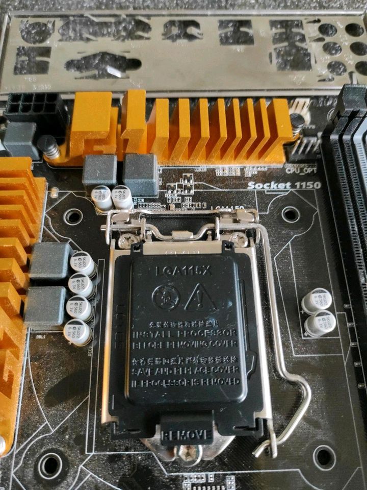 *Teildefekt* Gigabyte GA-H97-D3H Sockel LGA 1150 in Münnerstadt