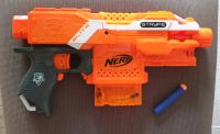 Nerf Stryfe Blaster, halbautomatisch, neuwertig, mit Munition München - Schwabing-West Vorschau