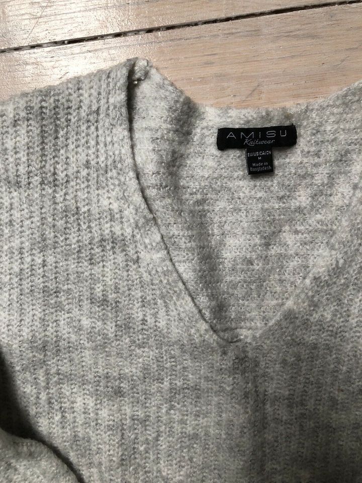 Pullover Pulli grau amisu Größe M 34 36 New Yorker in Schierling