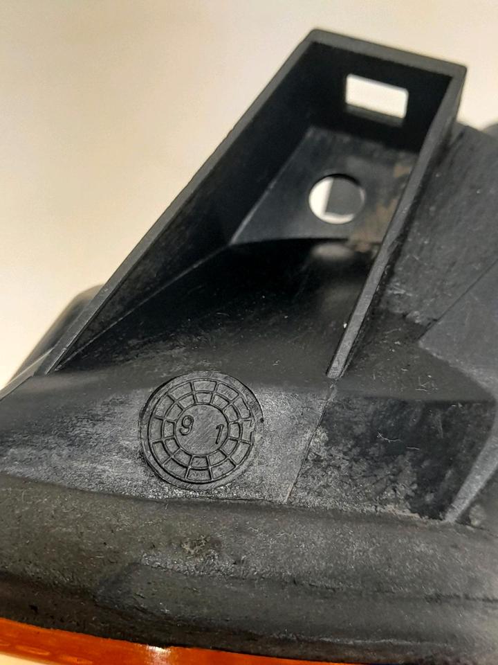 Blinkleuchte Blinker vorne links für BMW 5er e34 gebraucht in Burgheim