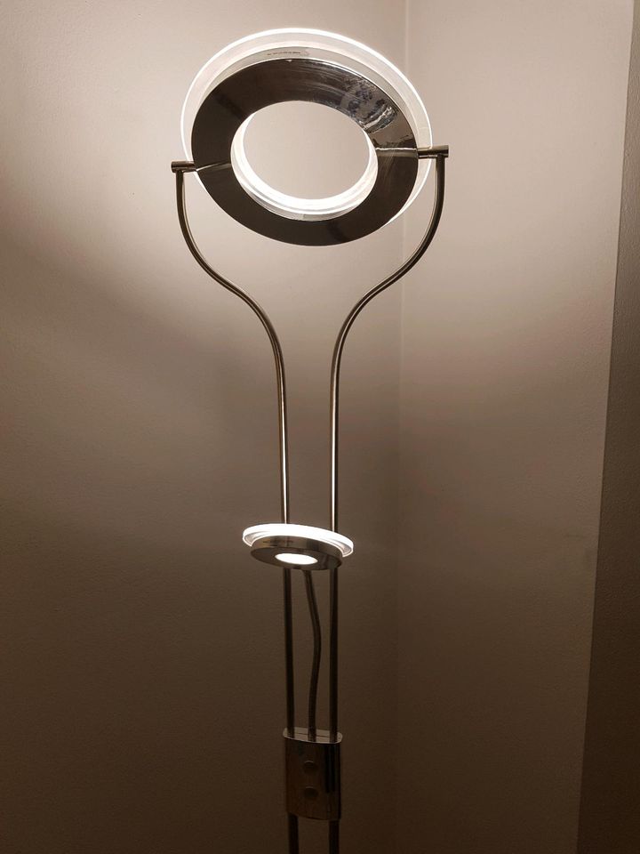 Stehlampe Ring Leselampe Designer Lampe in Langenbach