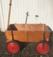 Alter, großer, massiver Holz -Bollerwagen Niedersachsen - Hameln Vorschau