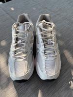 New Balance 530 Weiß Silber Baden-Württemberg - Gottmadingen Vorschau
