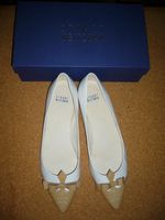 Stuart Weitzman, Ballerinas, weiß/beige, Schleife, Gr. 41 Nordrhein-Westfalen - Eitorf Vorschau