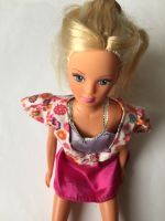 Spielzeugpuppe Mädchen Prinzessin In rosa Kleid blondes Haar Süd - Niederrad Vorschau