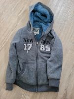 Kuschelige Jacke 122/128 Nordrhein-Westfalen - Neukirchen-Vluyn Vorschau