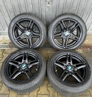 Bmw 3er f30,f31 Alufelgen mit Sommerreifen 225/50R17 98W Lk5/120 Nordrhein-Westfalen - Detmold Vorschau