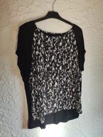 Schönes Damenshirt, gemustert, Tshirt Basic Nordrhein-Westfalen - Kreuzau Vorschau