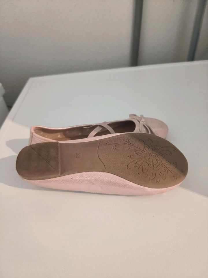 Mädchen Ballerinas ( Gr. 33 ) in Braunfels