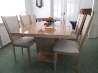 Moderner ausziehbarer Esstisch mit 6 Stühlen aus Italien Berlin - Niederschönhausen Vorschau