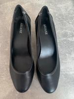 Pumps, schwarz, Größe 42 Nordrhein-Westfalen - Lippetal Vorschau