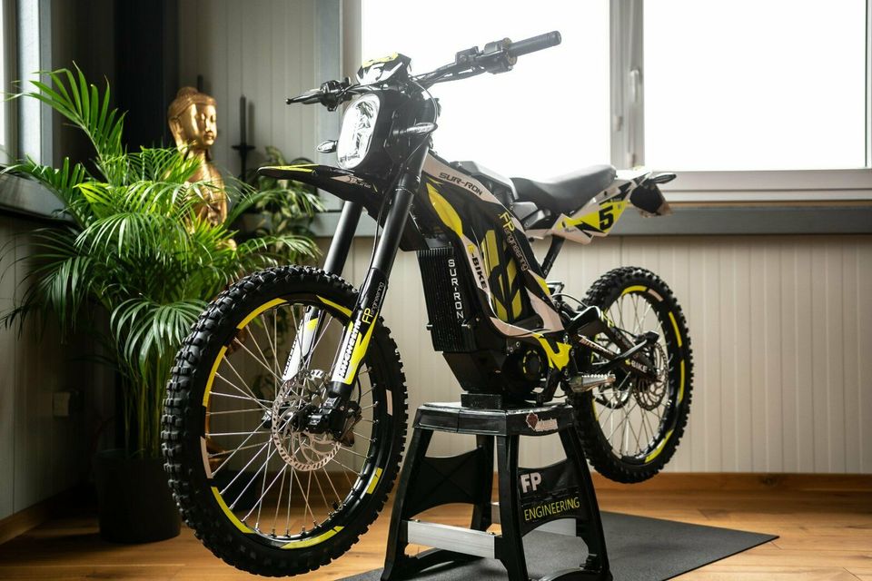 Sur-ron Firefly Elektro Cross E-Bike Straßenzulassung Surron in Wiesau