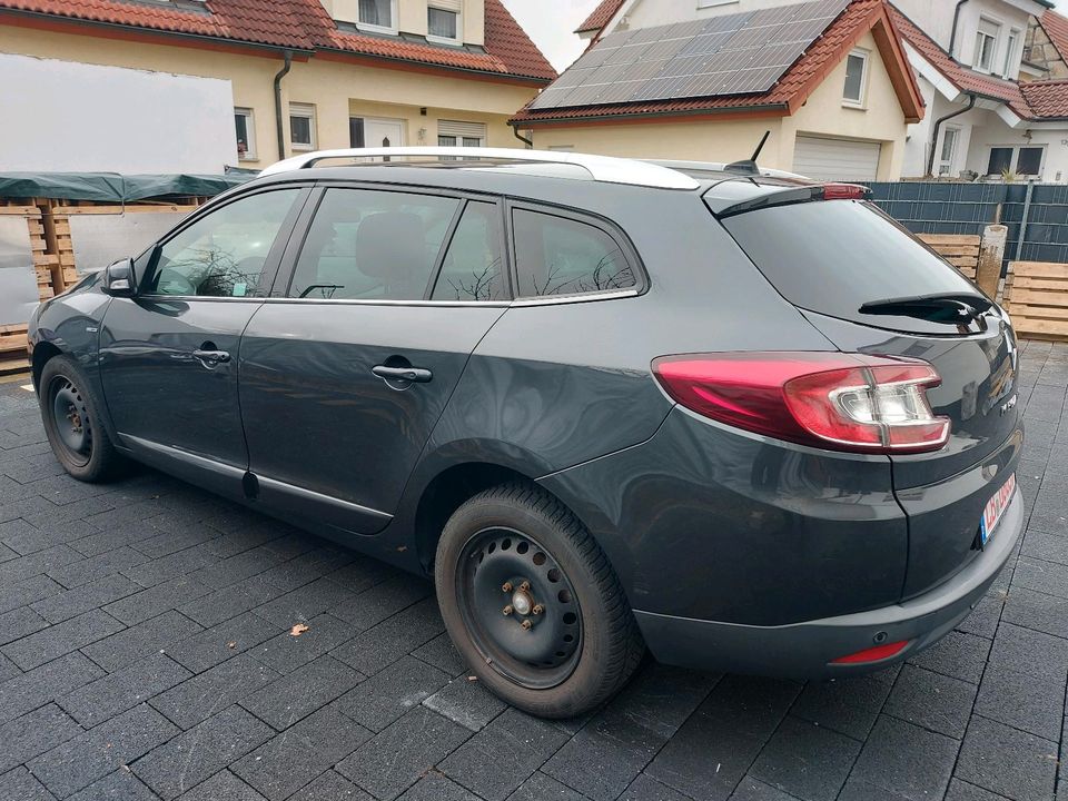 Renault megane 1.6 dci Bj 2014 Bose edition in Gemmrigheim