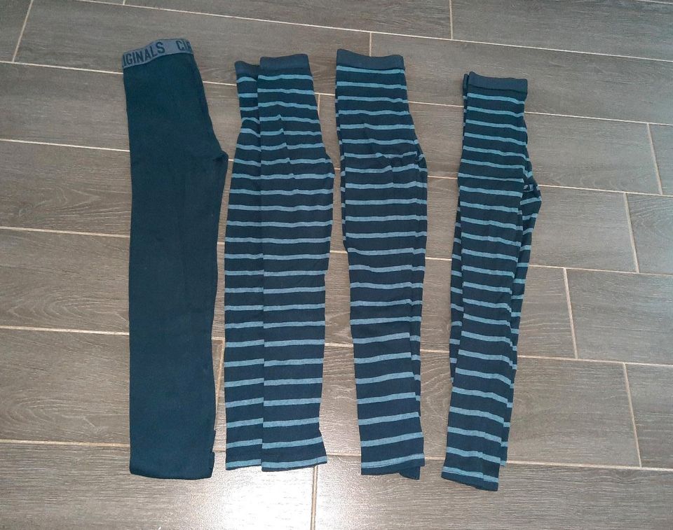 Set 4 lange Unterziehosen Gr 134 140 C&A slim in Holtsee