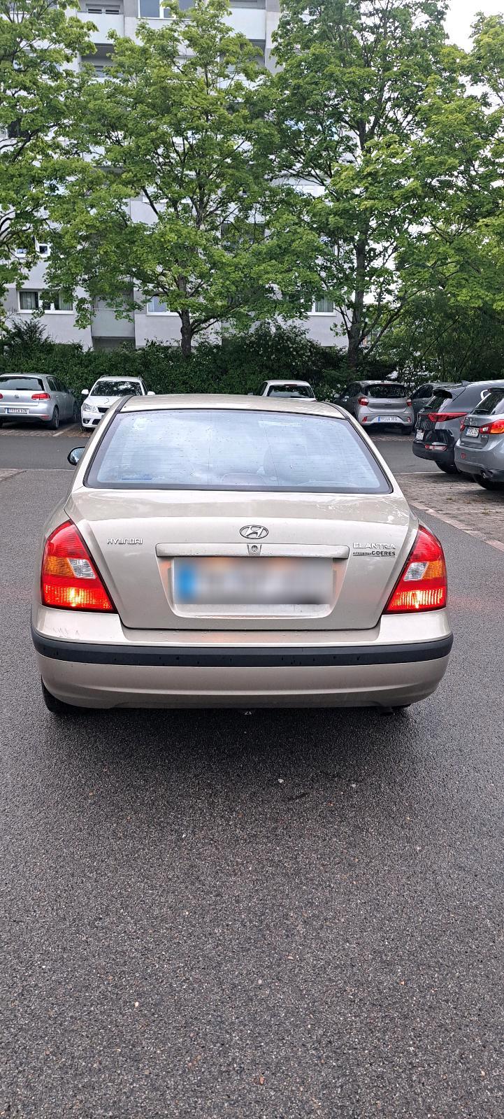Abbildung des Autos Auto mit tüv