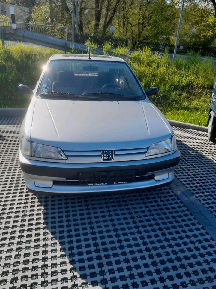 Peugeot 306 Open aus 1996 nur 38.665km im Original Top Zustand in Steffenberg