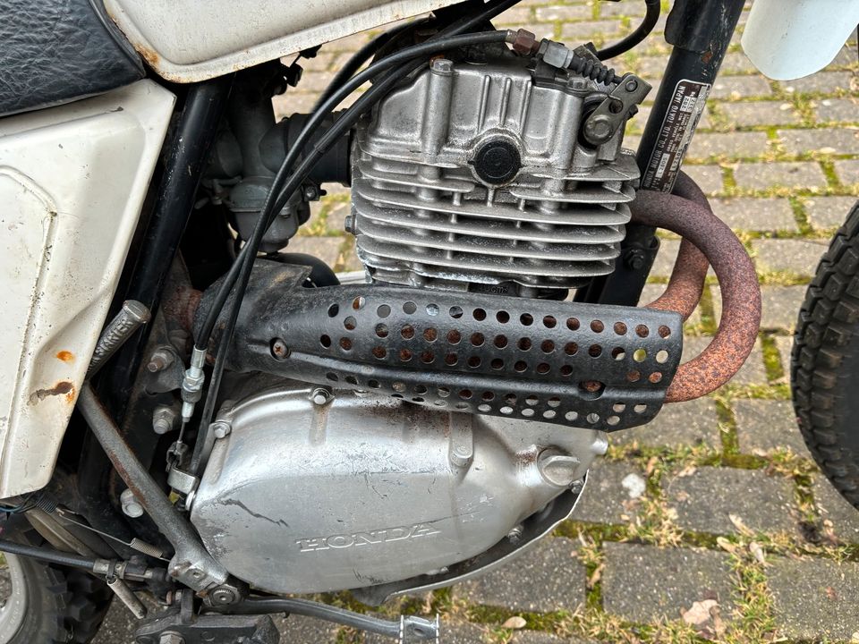 Honda XL 250 Bj 79 z restaueren Motor läuft www.lkutte24.de in Bremen