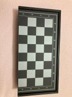 ***Neu*** Schachspiel magnetisch ca 20X20 cm Berlin - Charlottenburg Vorschau