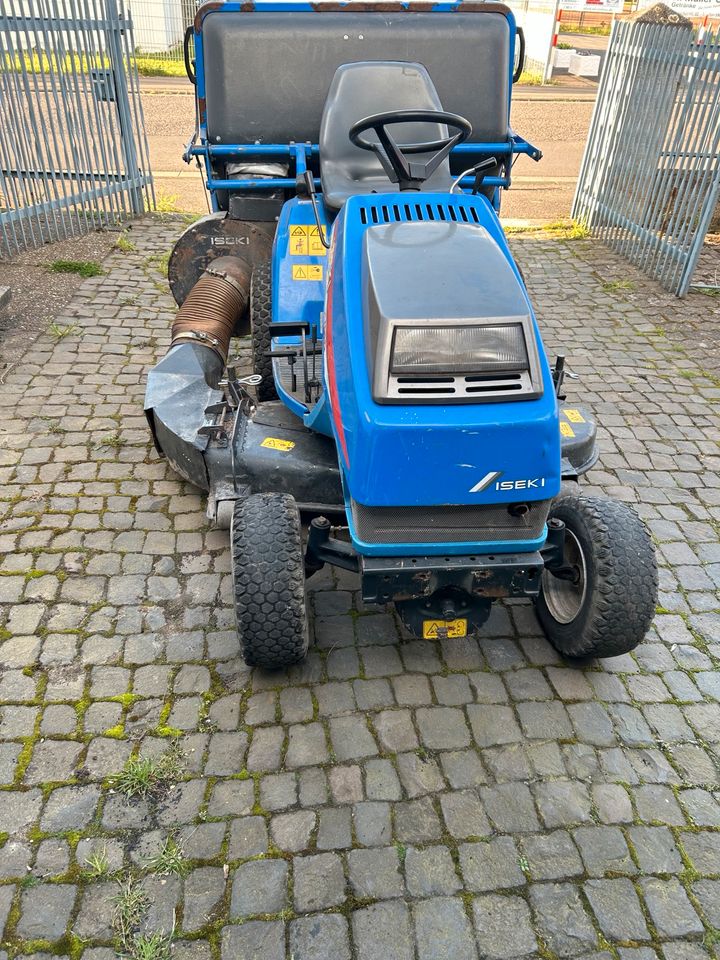 Iseki sg 173 Rasentraktor Rasenmäher, Aufsitztraktor in Völklingen