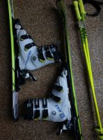 Salomon Smax Kinder Ski 110cm Skischuhe 24 24.5 38 39 Leki 95 Neuhausen-Nymphenburg - Nymphenburg Vorschau