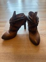 A.S.98 Leder Stiefeletten Pumps braun Gr. 38 Nordvorpommern - Landkreis - Franzburg Vorschau