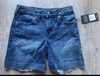 NEU True Religion Jayde Damen Jeans Short kurze Hose 26 Nordrhein-Westfalen - Neuss Vorschau