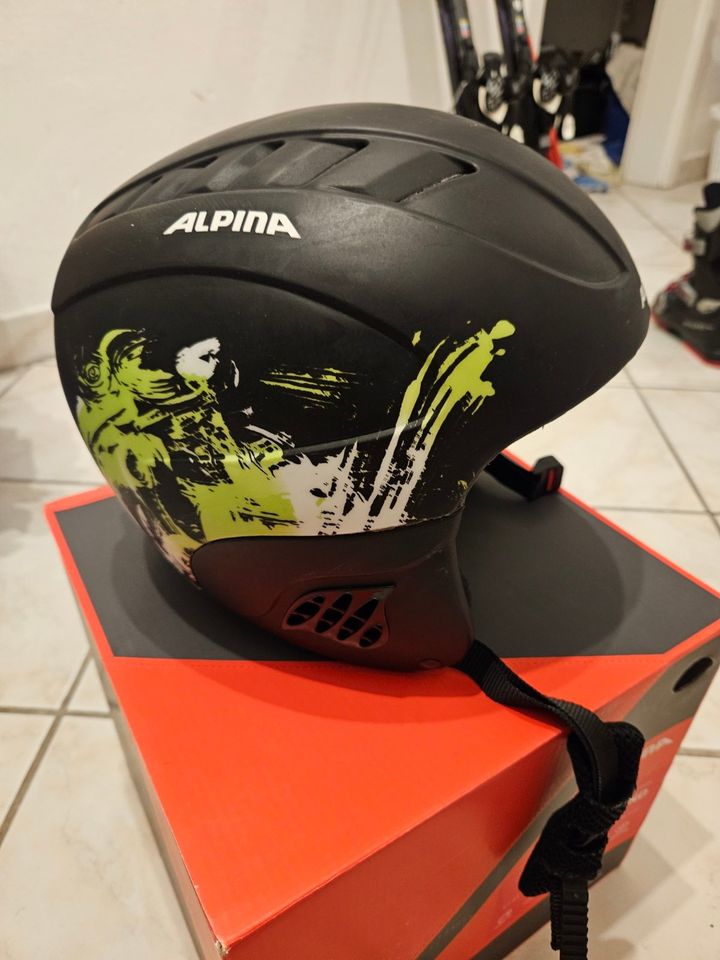 Alpina Skihelm in Valley