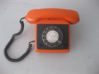 DDR Telefon mit Wählscheibe Alpha 521 in Orange Bremen - Seehausen  Vorschau