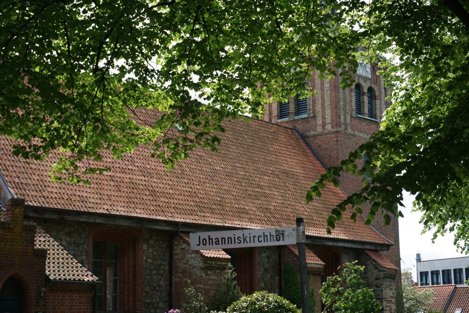 Zwei Mehrfamilienhäuser am Johanniskirchhof in Flensburg