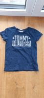 T-Shirt Tommy Hilfiger gr. 128 dunkelblau Bayern - Buchenberg Vorschau