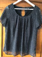 Bluse mit Tupfen in schwarz-weiß, Gr. 38, Janina Rheinland-Pfalz - Worms Vorschau