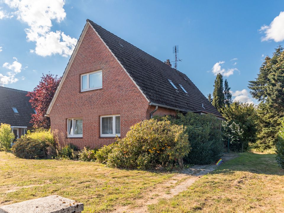 So könnte Ihr Haus aussehen - Baugrundstück mit Baugenehmigung und Planung in Meddewade