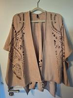 Poncho Cape Überwurf Rosefarben Wildlederoptik Lochmuster Only Hessen - Bensheim Vorschau
