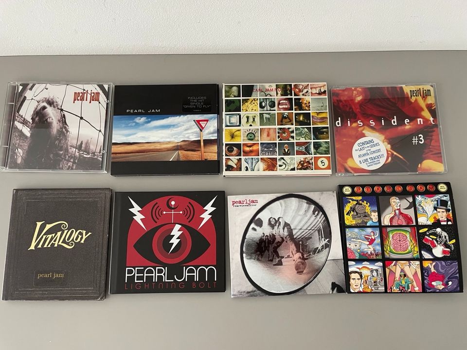 Pearl Jam CD Sammlung 8 Stück Top Zustand in Braunschweig