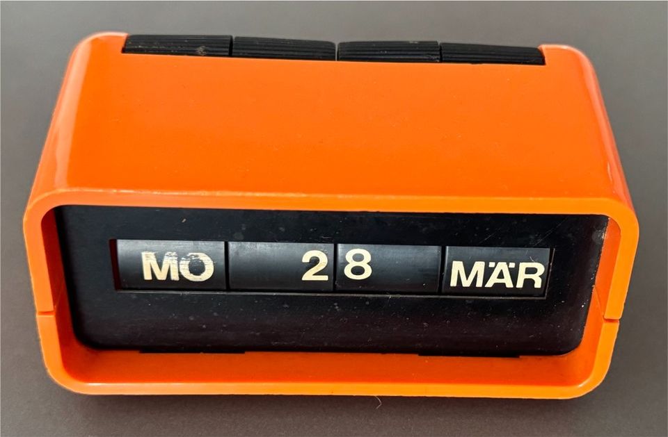 Arlac Dati Kalender orange Vintage Retro in Bottrop