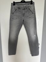Jeans Hose von COMMA CI in Größe 40, Hellgrau zu verkaufen!! Niedersachsen - Bad Iburg Vorschau