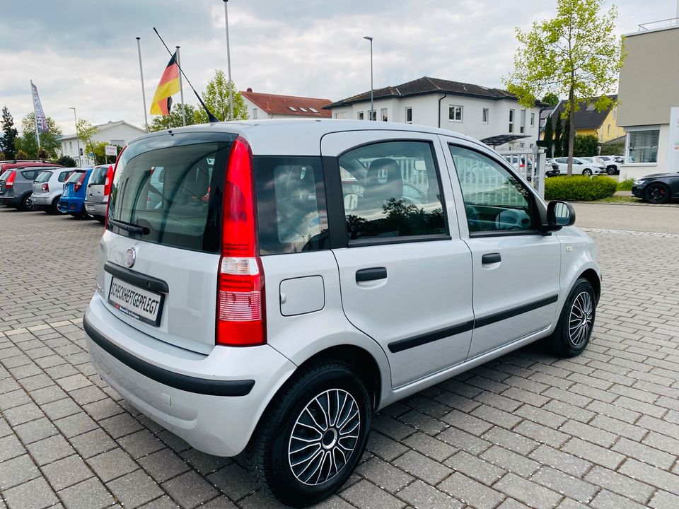 Fiat Panda / Service Neu / Garantie / EZ.2012 ! in Bad Krozingen