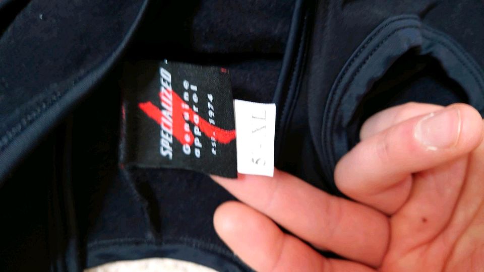 Specialized Trägerhose in Neubrandenburg