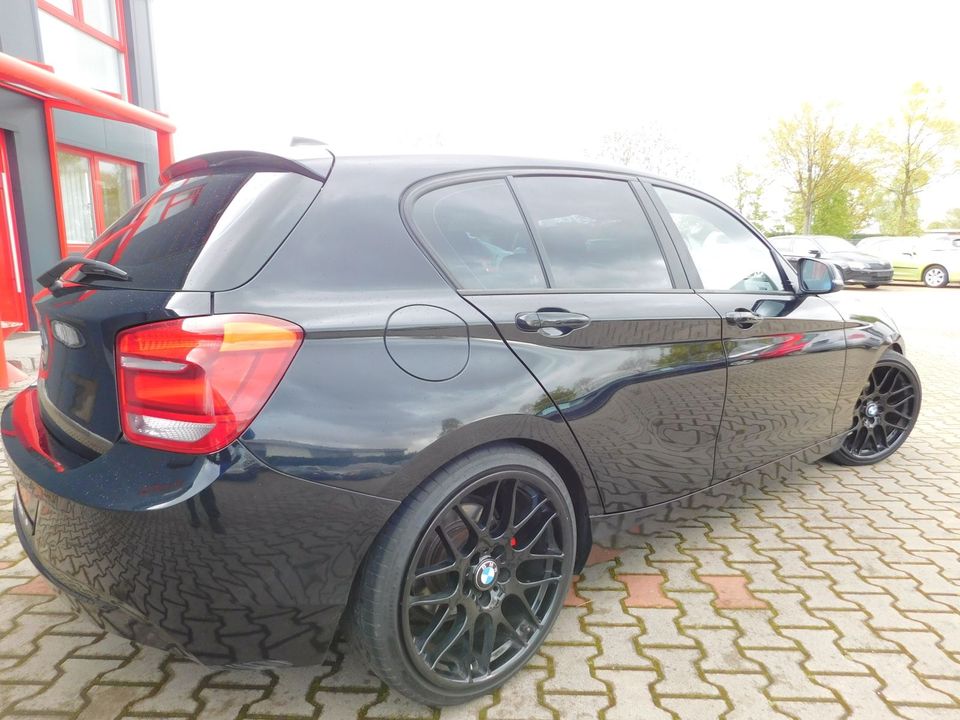 BMW 118 Baureihe 1 Lim. 5-trg. 118d*Navi*Euro-5* in Lippstadt