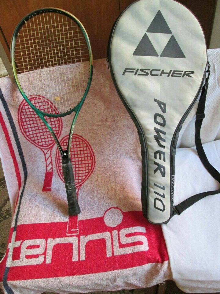 Tennisschläger FISCHER AUSTRIA mit Tasche zum Umhängen in Siegelsbach