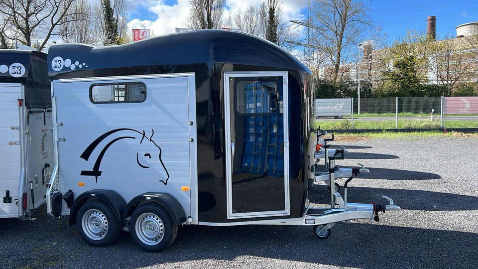 CHEVAL LIBERTÉ GOLD III PULLMAN SAKA 100KM/H❗️ in Bergheim