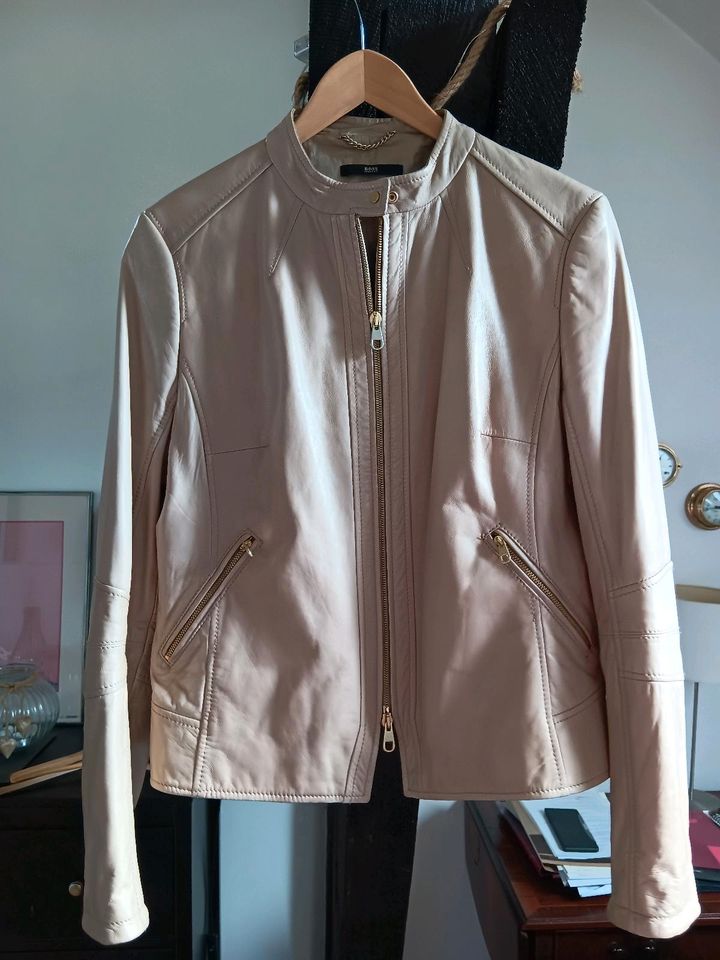 BOSS DAMENLEDERJACKE BEIGE GR.42 in Hamburg