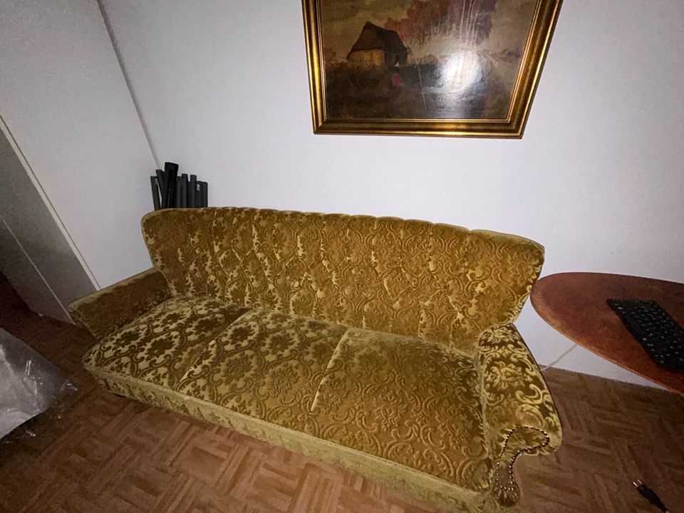 Antikes Sofa zum Abholen in Bremen