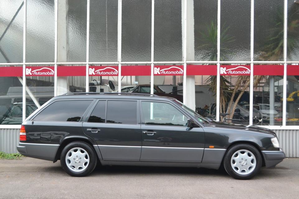 Mercedes-Benz E 280 Automatik/Leder/Klimaautom./AHK/7 Sitzer in Gelsenkirchen