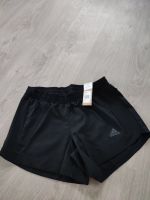 Adidas Shorts Damen Gr. M NEU!!!! Niedersachsen - Tostedt Vorschau