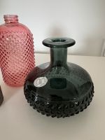 Kleine Vasen in verschiedenen Formen und Farben Dekoration Nordrhein-Westfalen - Wilnsdorf Vorschau